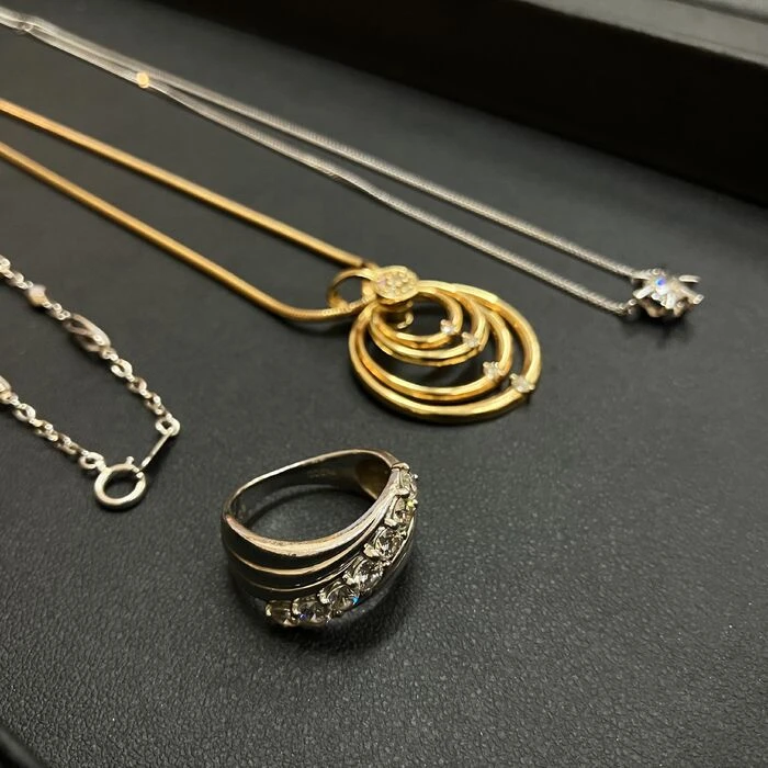 画像10390：Pt900 メレダイヤリング K18パールトップ 他貴金属おまとめ