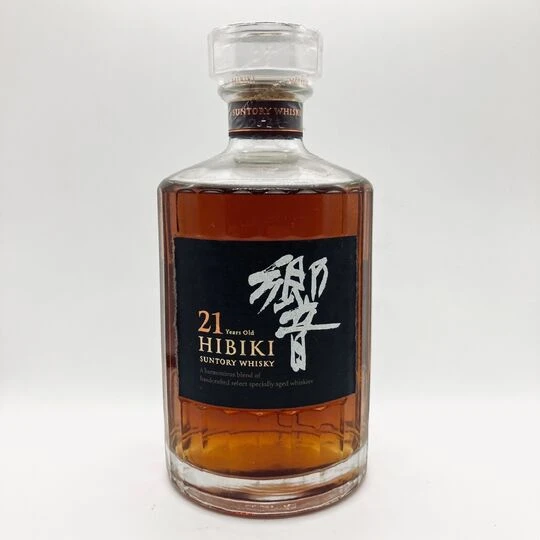 画像2125：響 21年 700ml 箱なし